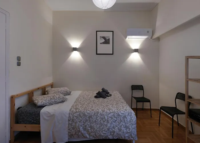 Pagrati Central Flat, 5' To Metro, 12' To Panathenaic Stadium